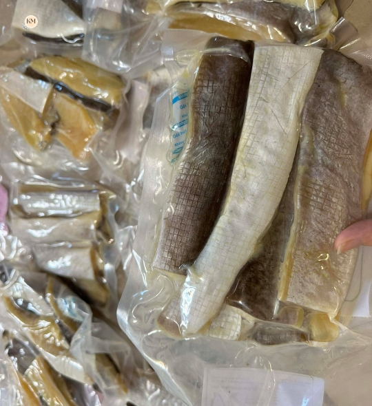 Khô Cá Ngát Sợi 